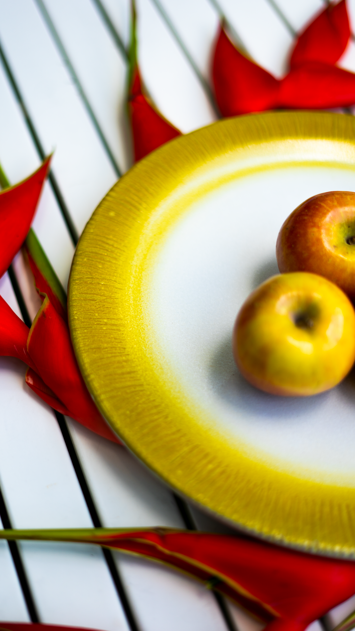 Yellow Pie Crust Serving Plate